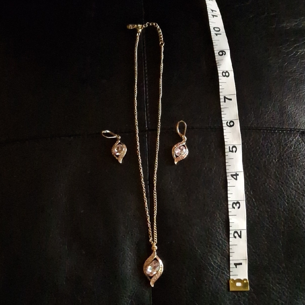 Elegant Gold and Silver Jewelry Set